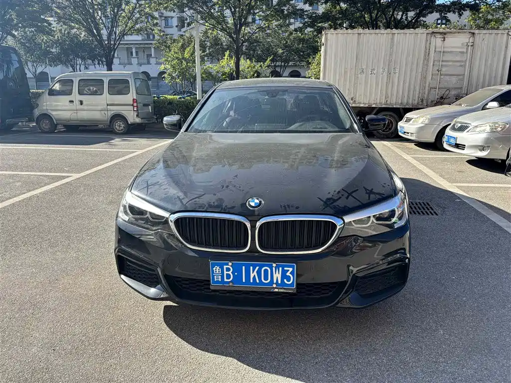 BMW 5 Series — фото 2