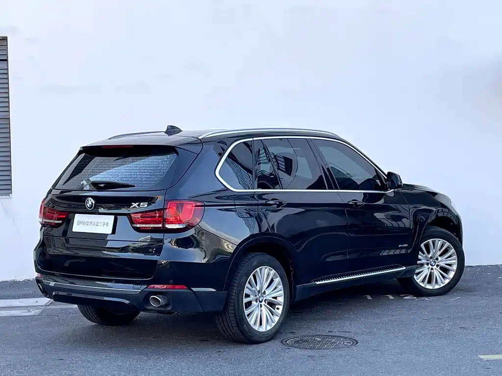 BMW X5 (Import) — фото 4