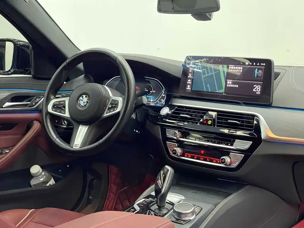 BMW 5 Series New Energy — фото 10