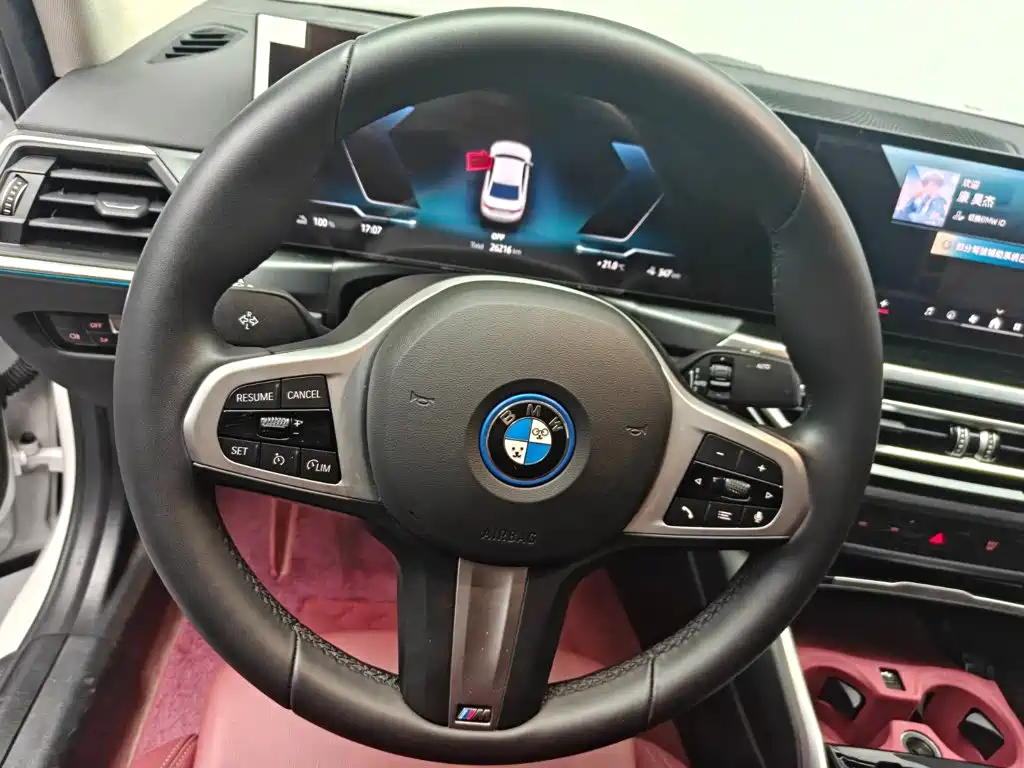 BMW i3 — фото 9
