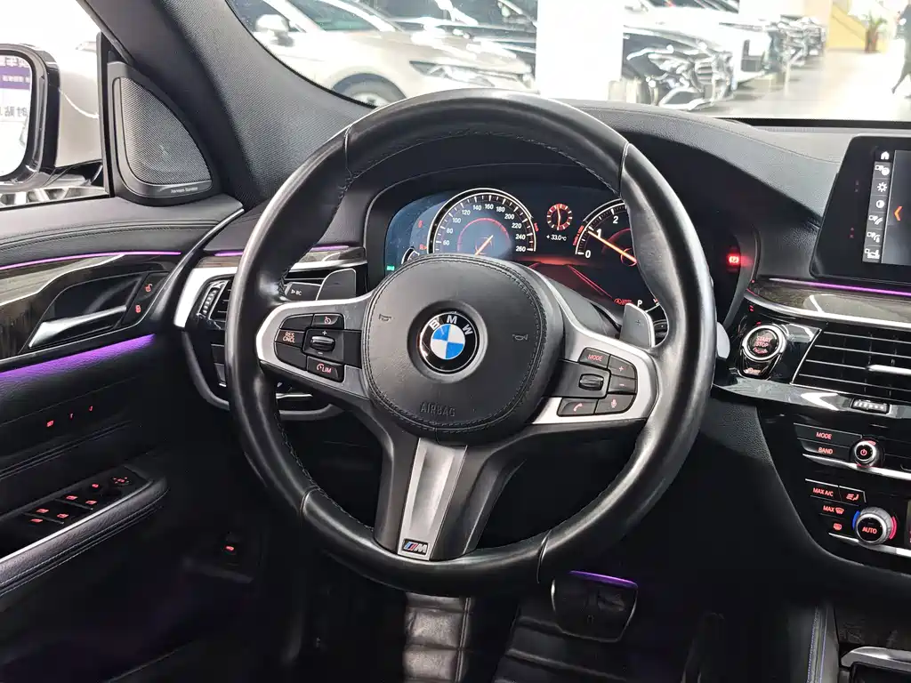BMW 6 Series GT — фото 9