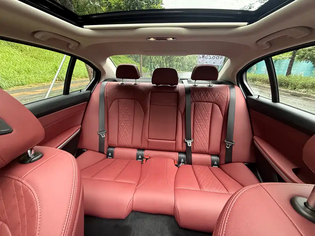 BMW i3 — фото 18