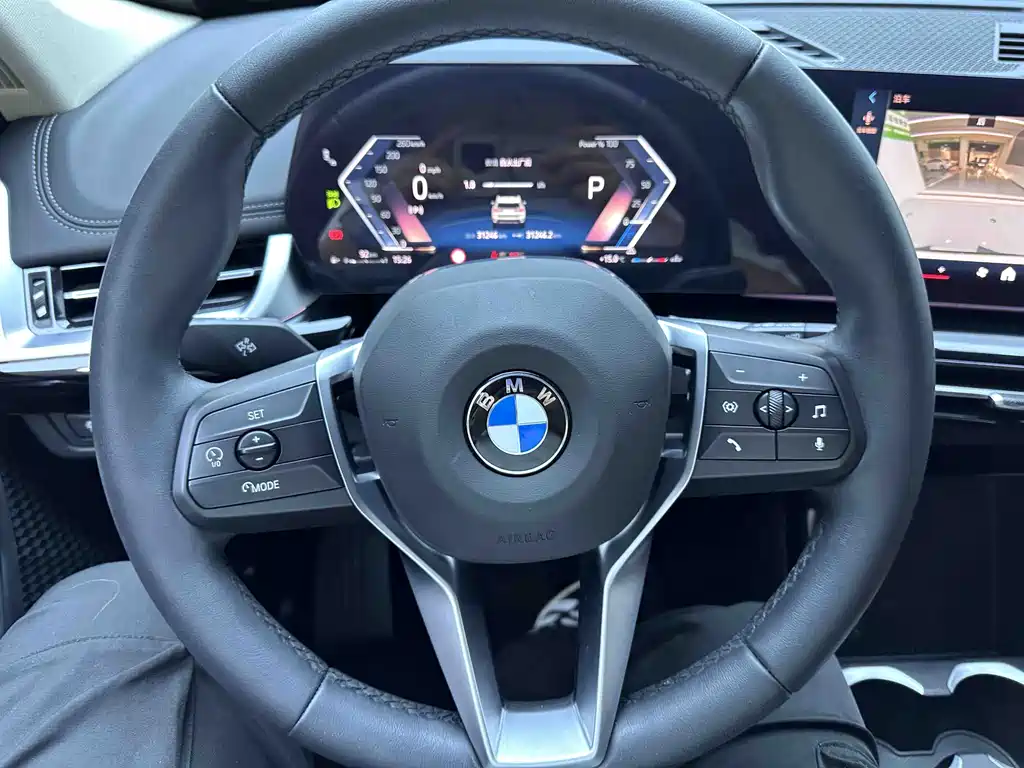 BMW X1 — фото 11