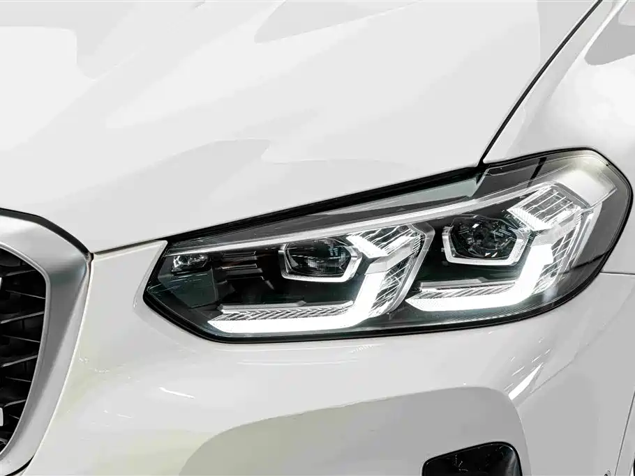 BMW X4 — фото 4