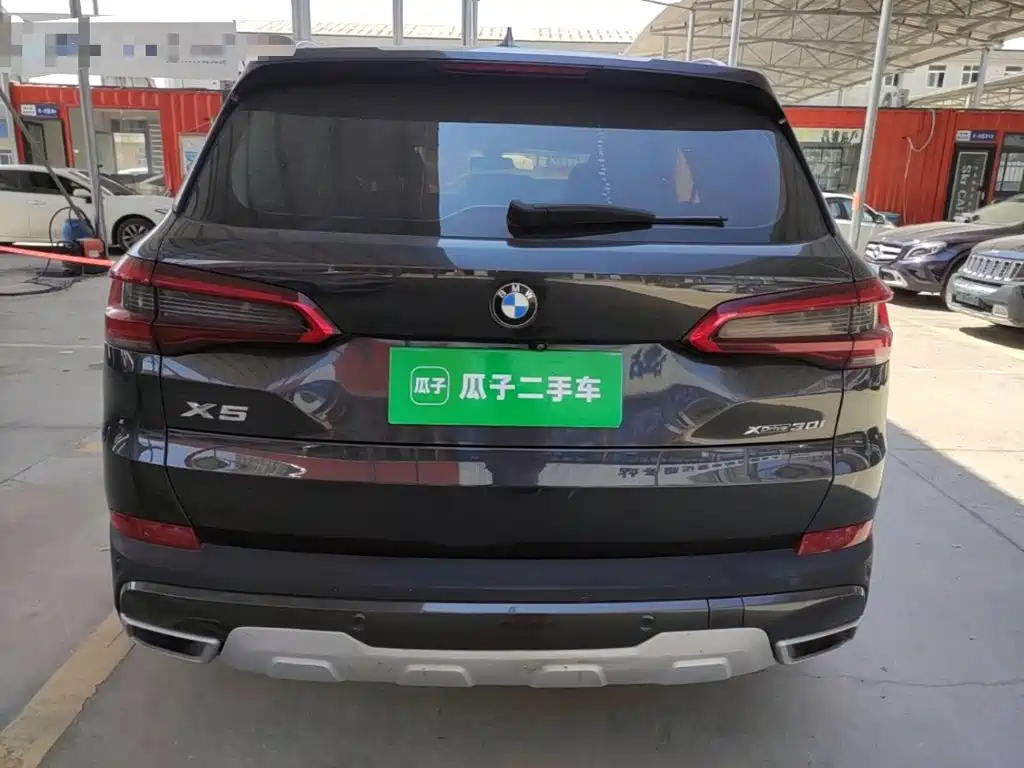 BMW X5 (Import) — фото 6