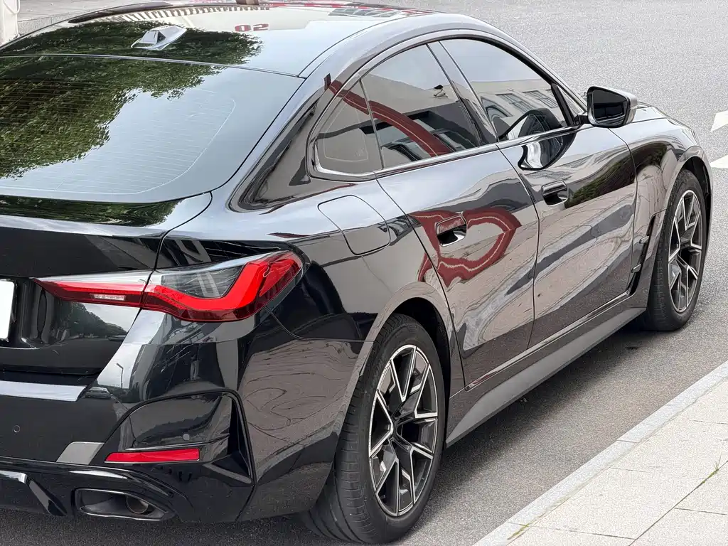 BMW 4 Series — фото 4