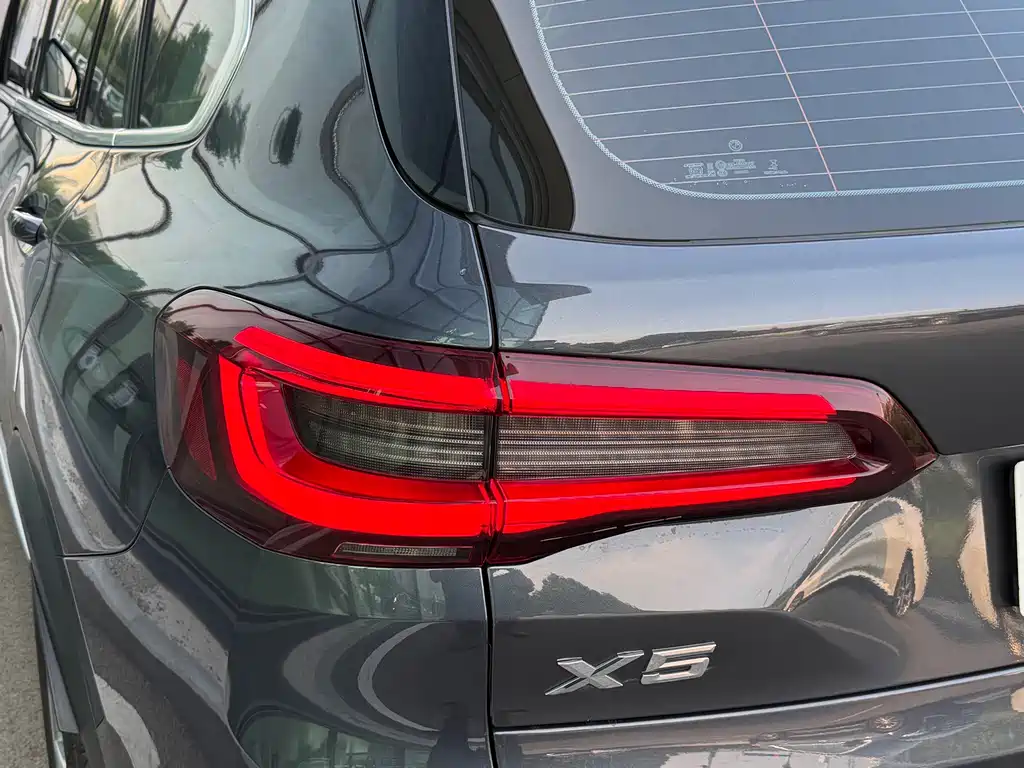 BMW X5 (Import) — фото 24