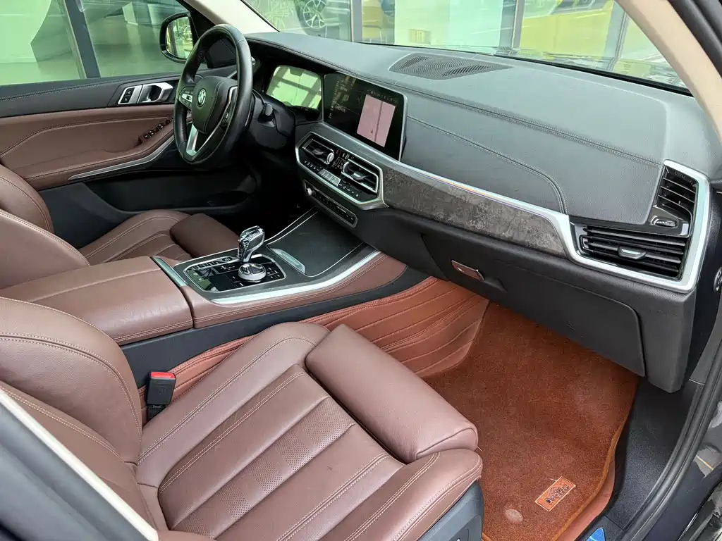 BMW X5 (Import) — фото 29