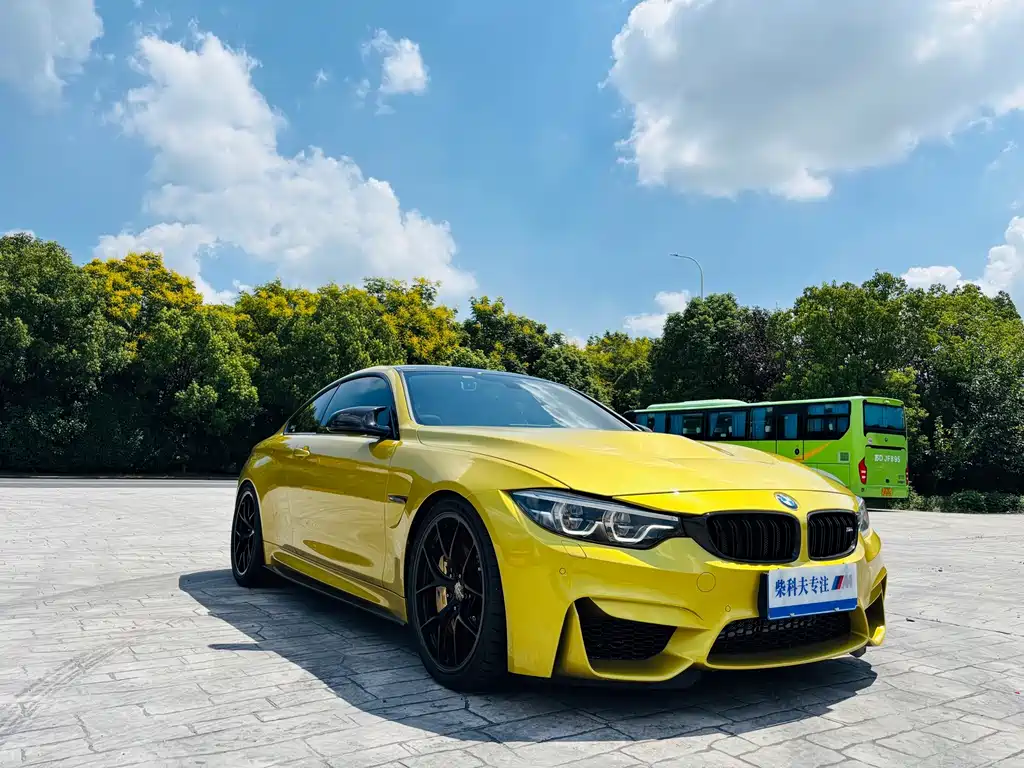 BMW M4 — фото 3