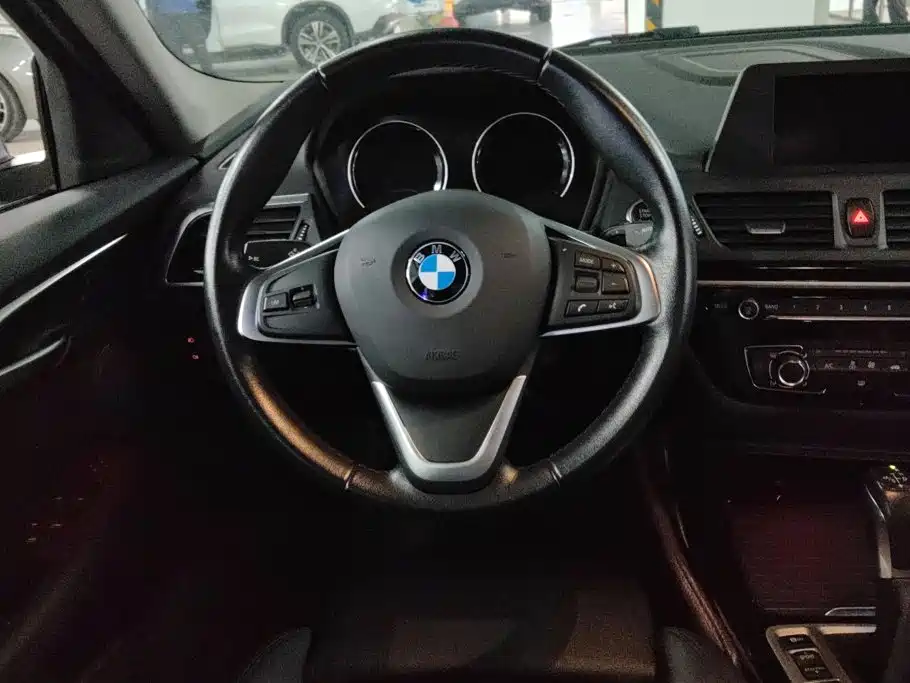 BMW 1 Series — фото 15