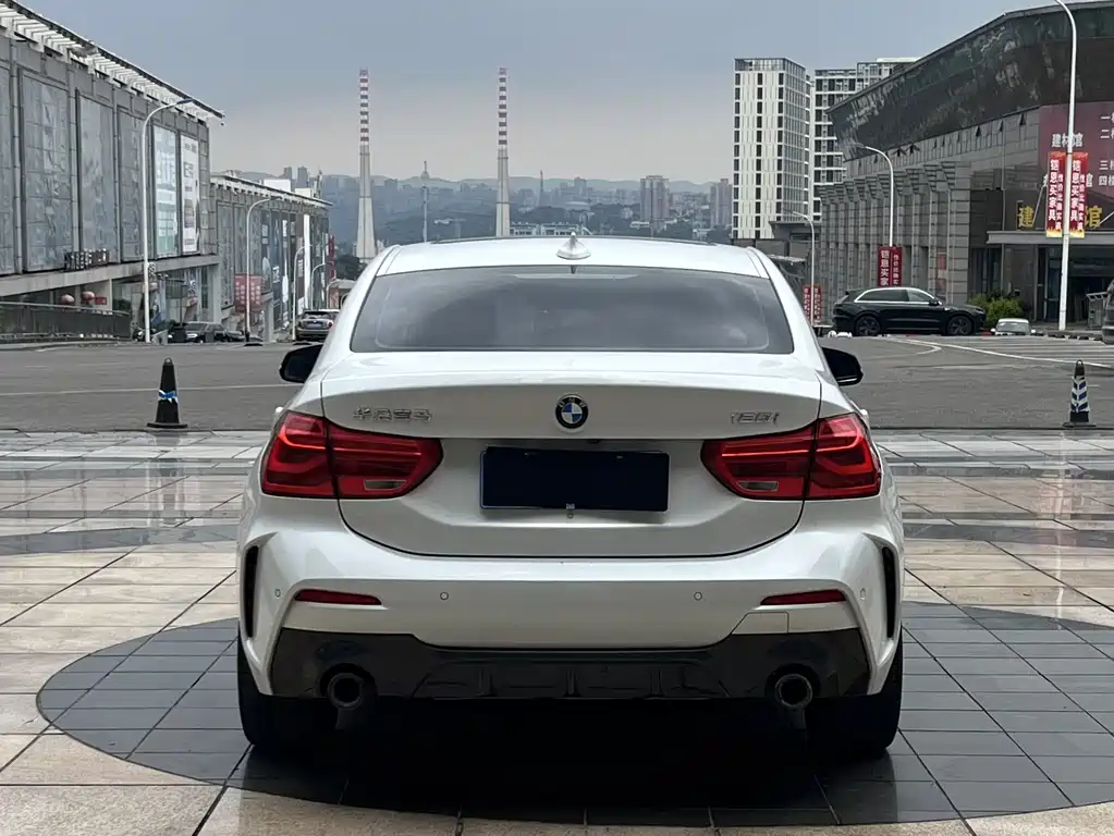 BMW 1 Series — фото 15