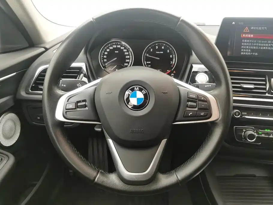 BMW 1 Series — фото 15