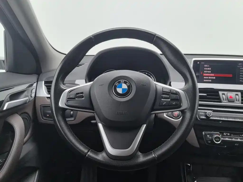 BMW X2 — фото 11