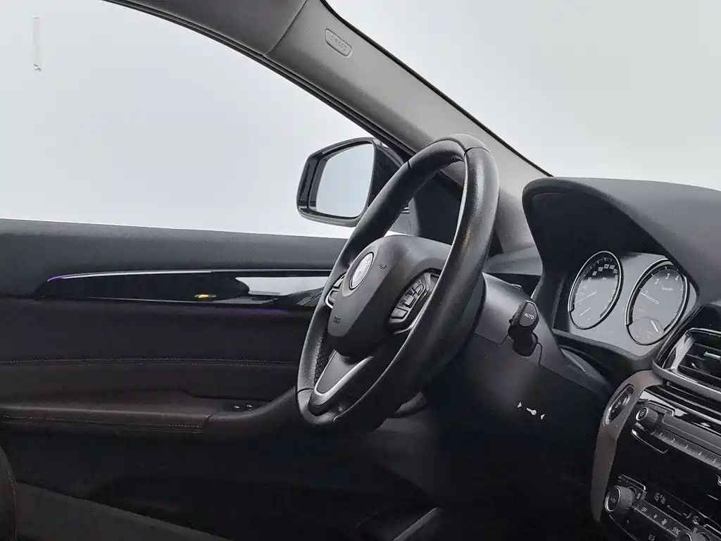 BMW X2 — фото 22