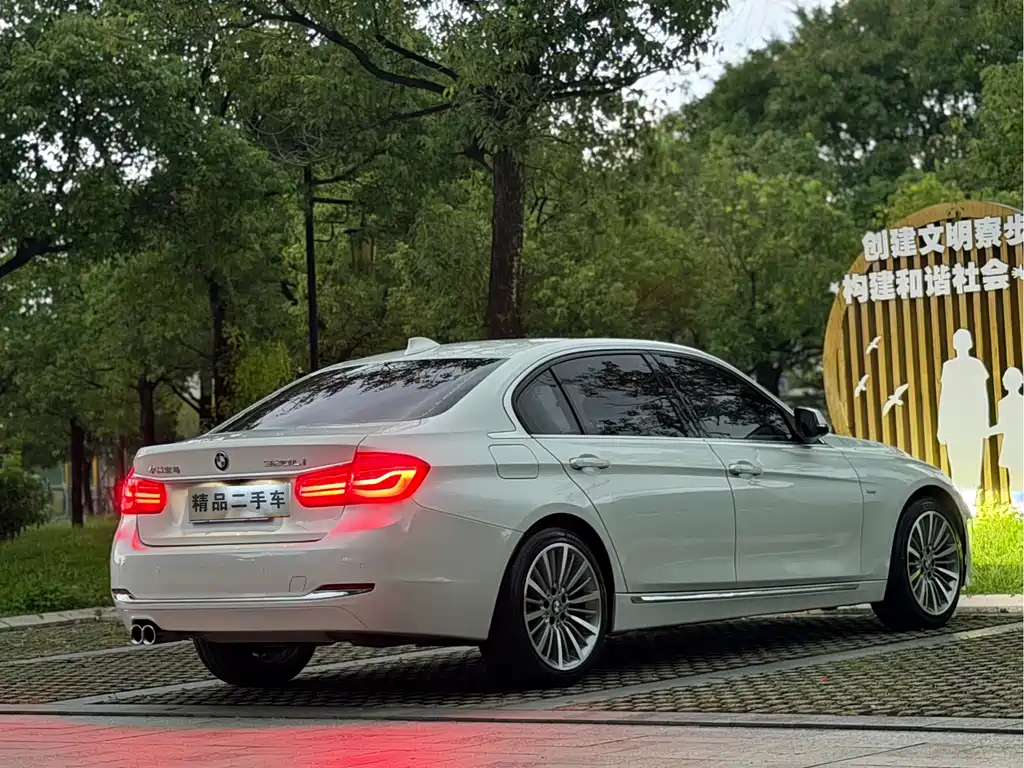 BMW 3 Series — фото 19