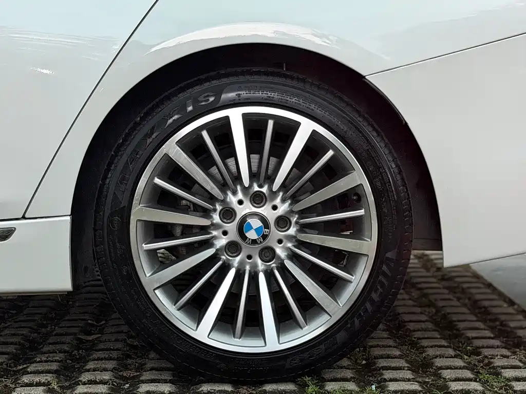 BMW 3 Series — фото 24