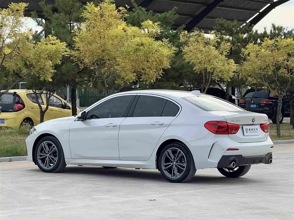 BMW 1 Series — фото 18