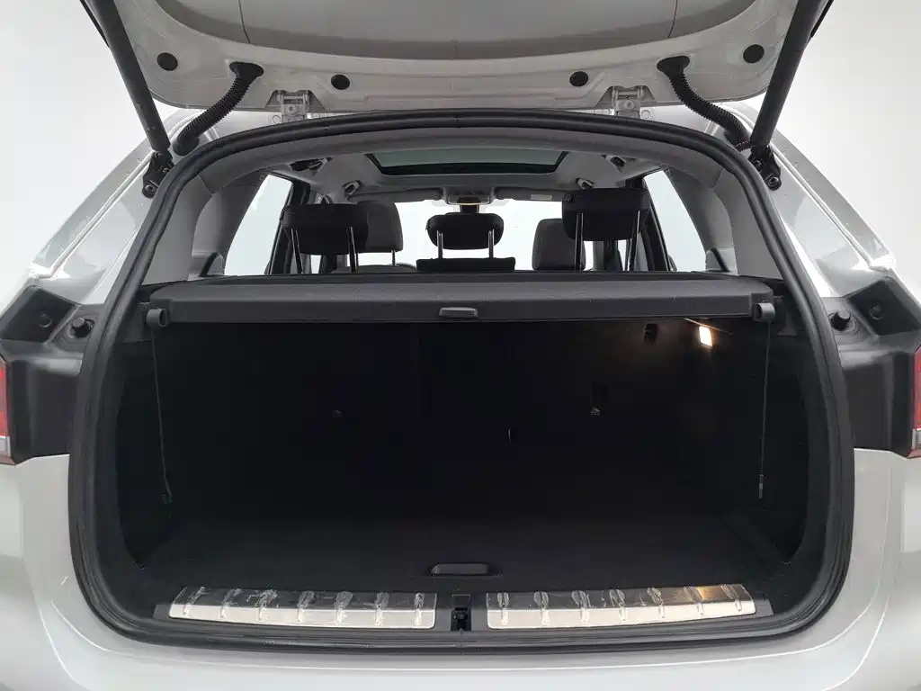 BMW X1 — фото 16