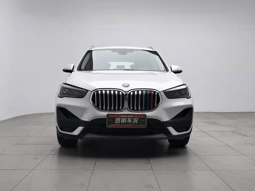 BMW X1 — фото 3