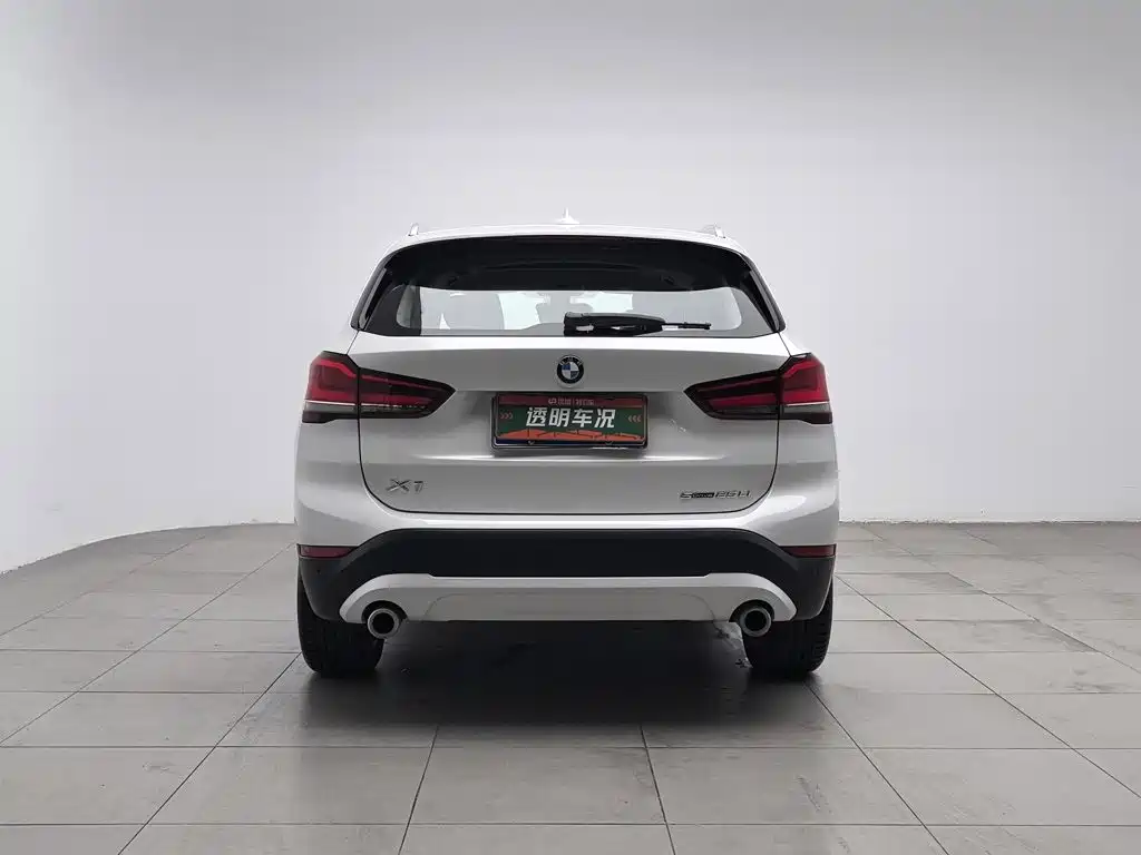 BMW X1 — фото 4