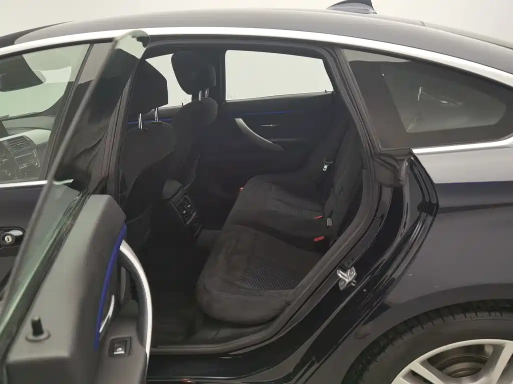 BMW 4 Series — фото 15