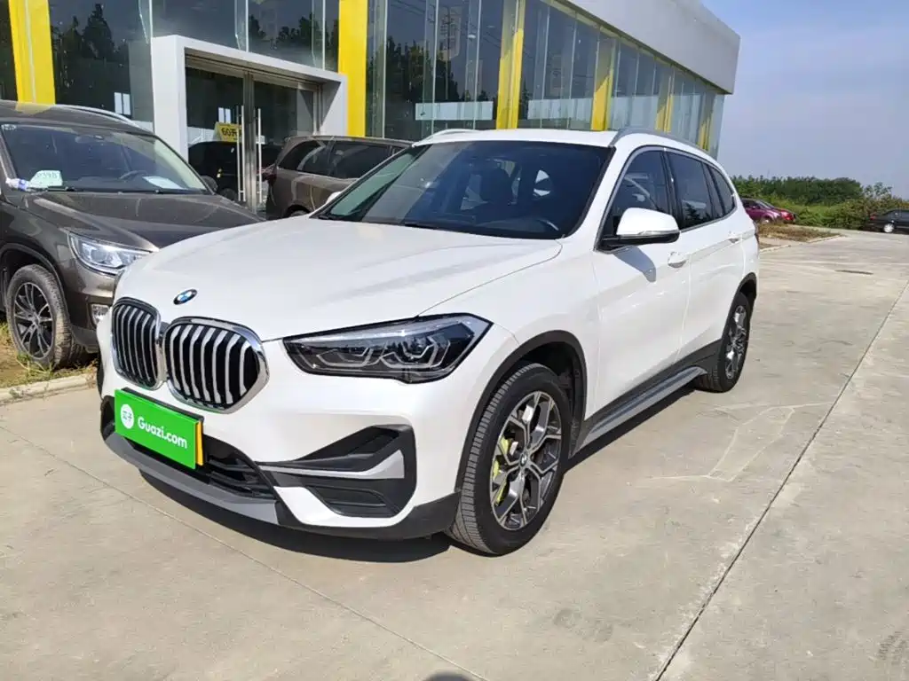 BMW X1 — фото 2