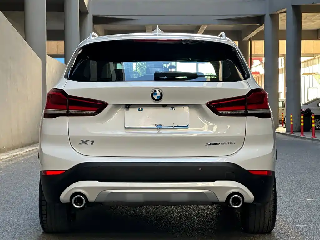 BMW X1 — фото 4