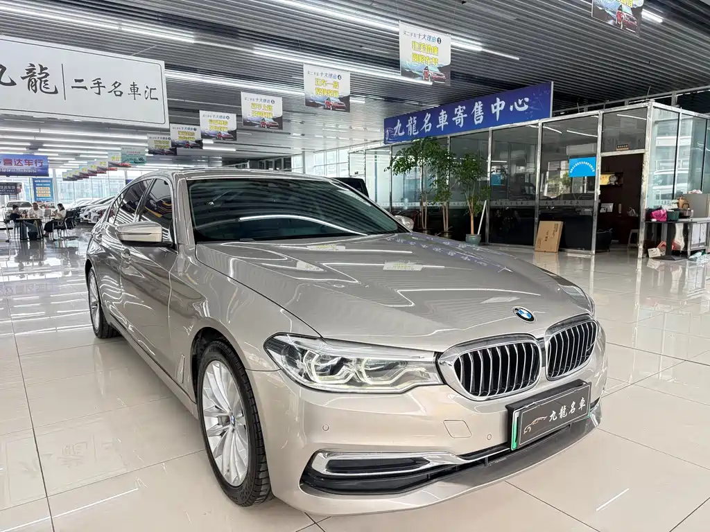 BMW 5 Series New Energy — фото 3
