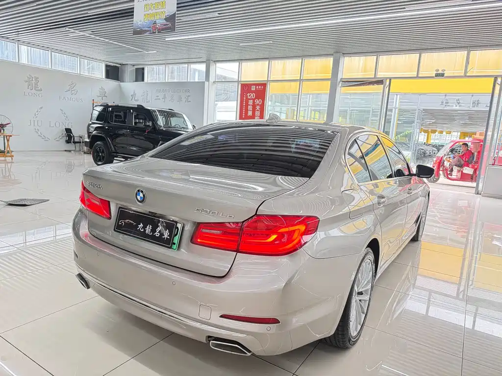 BMW 5 Series New Energy — фото 6