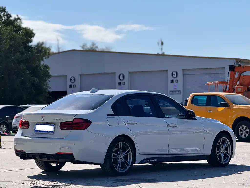 BMW 3 Series — фото 9
