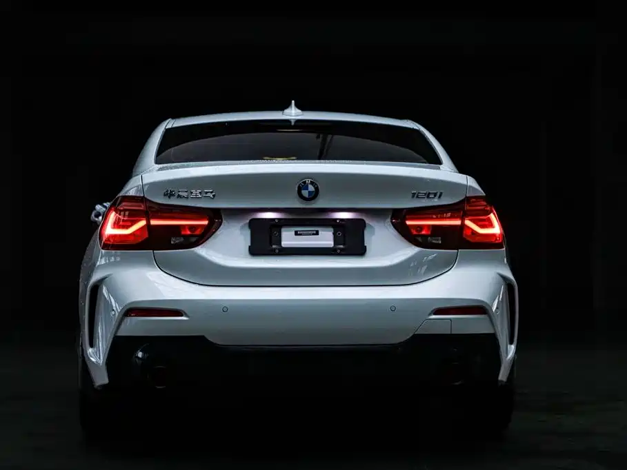BMW 1 Series — фото 5