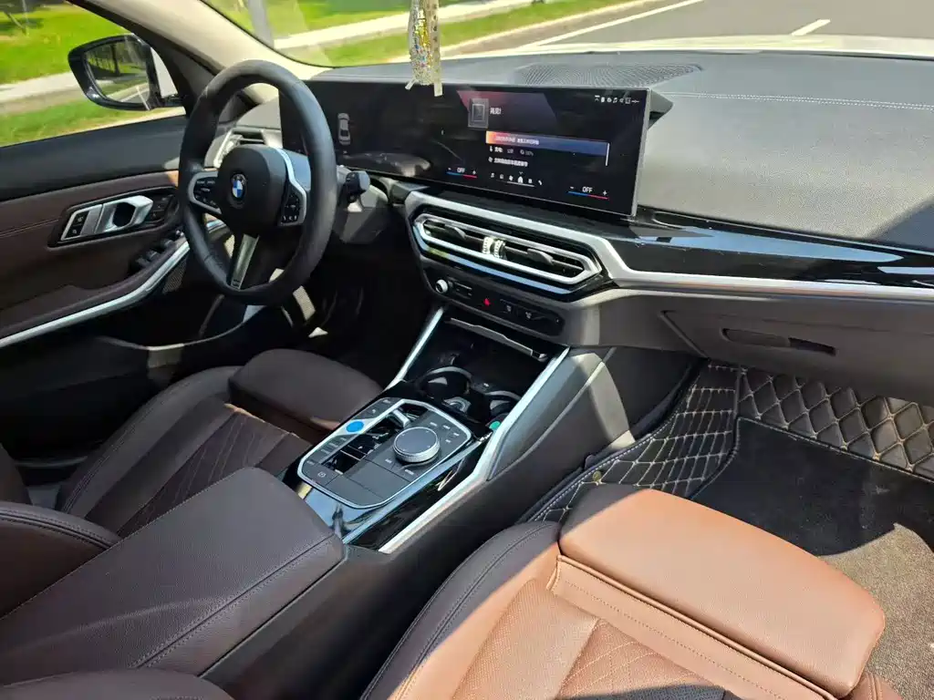 BMW i3 — фото 4
