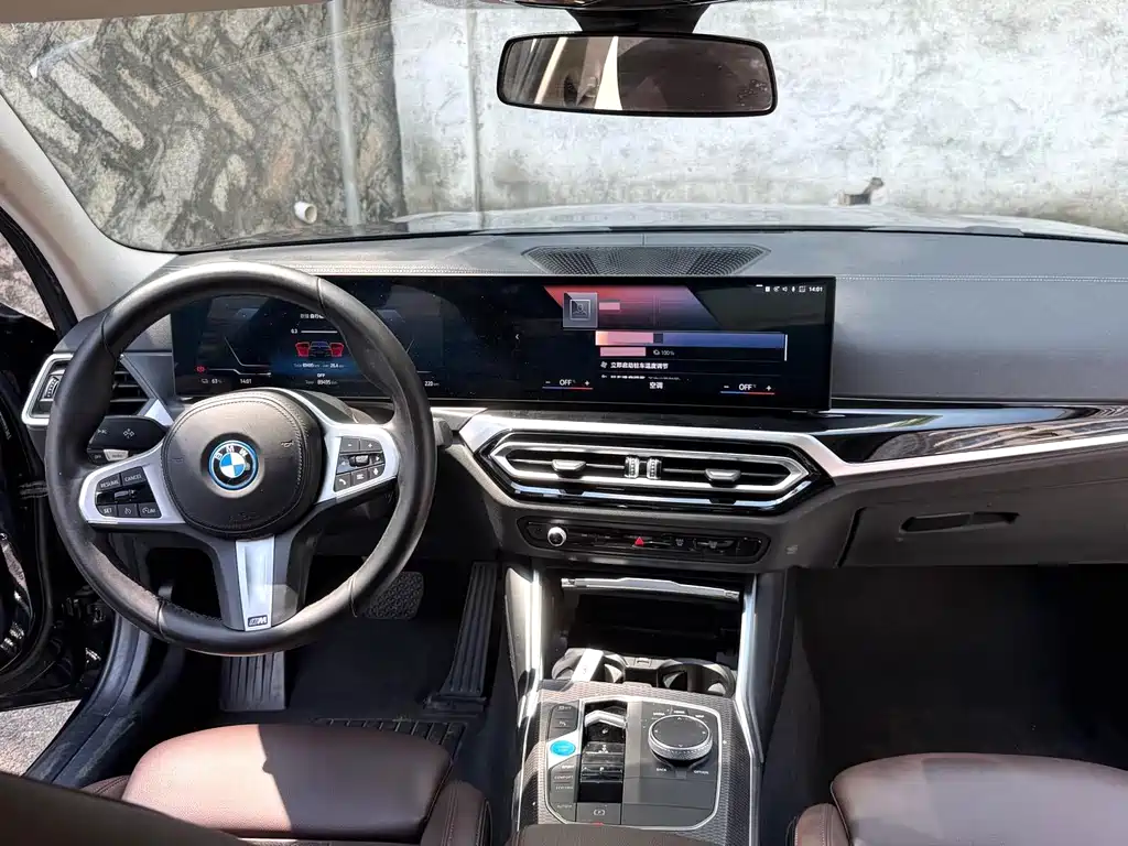 BMW i3 — фото 9
