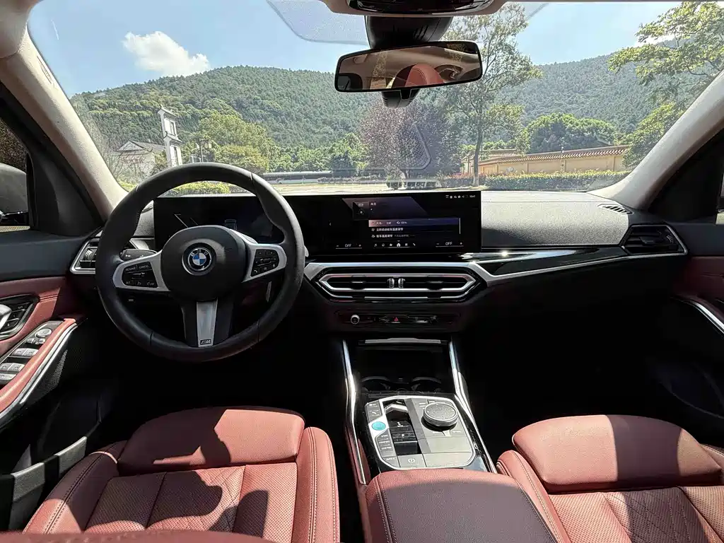 BMW i3 — фото 9