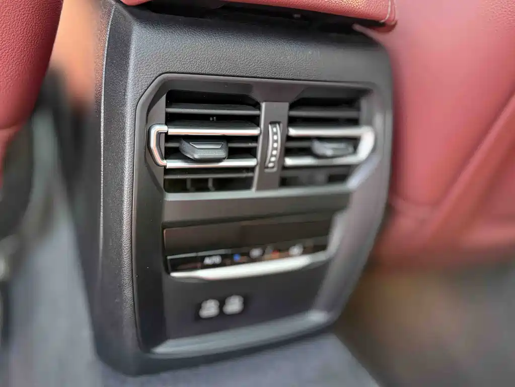 BMW i3 — фото 10