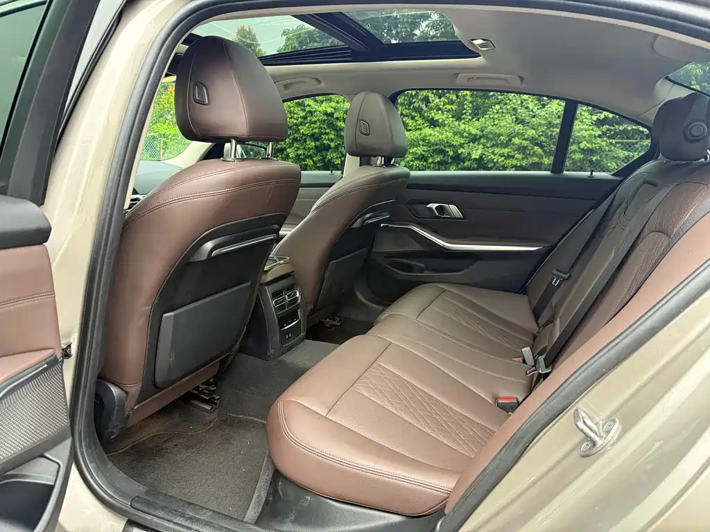 BMW 3 Series — фото 10