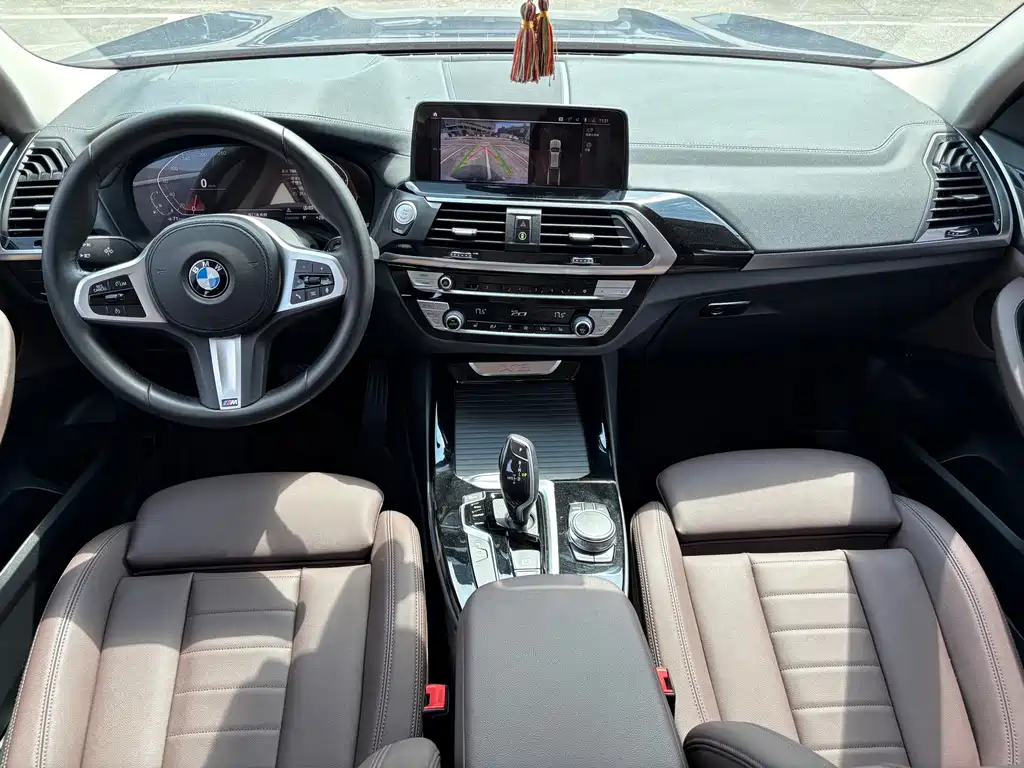 BMW X3 — фото 10