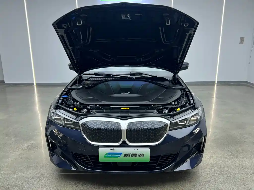 BMW i3 — фото 6