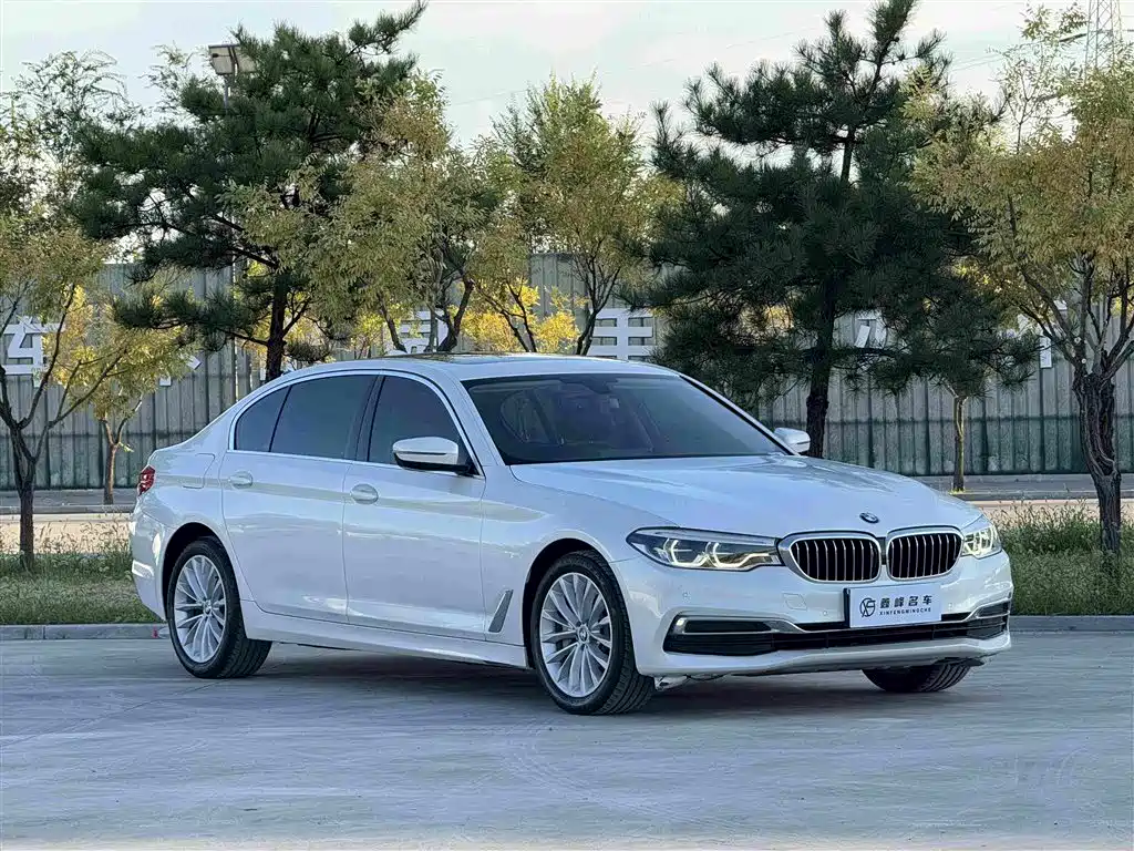 BMW 5 Series — фото 3
