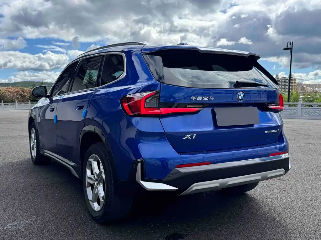 BMW X1 — фото 4