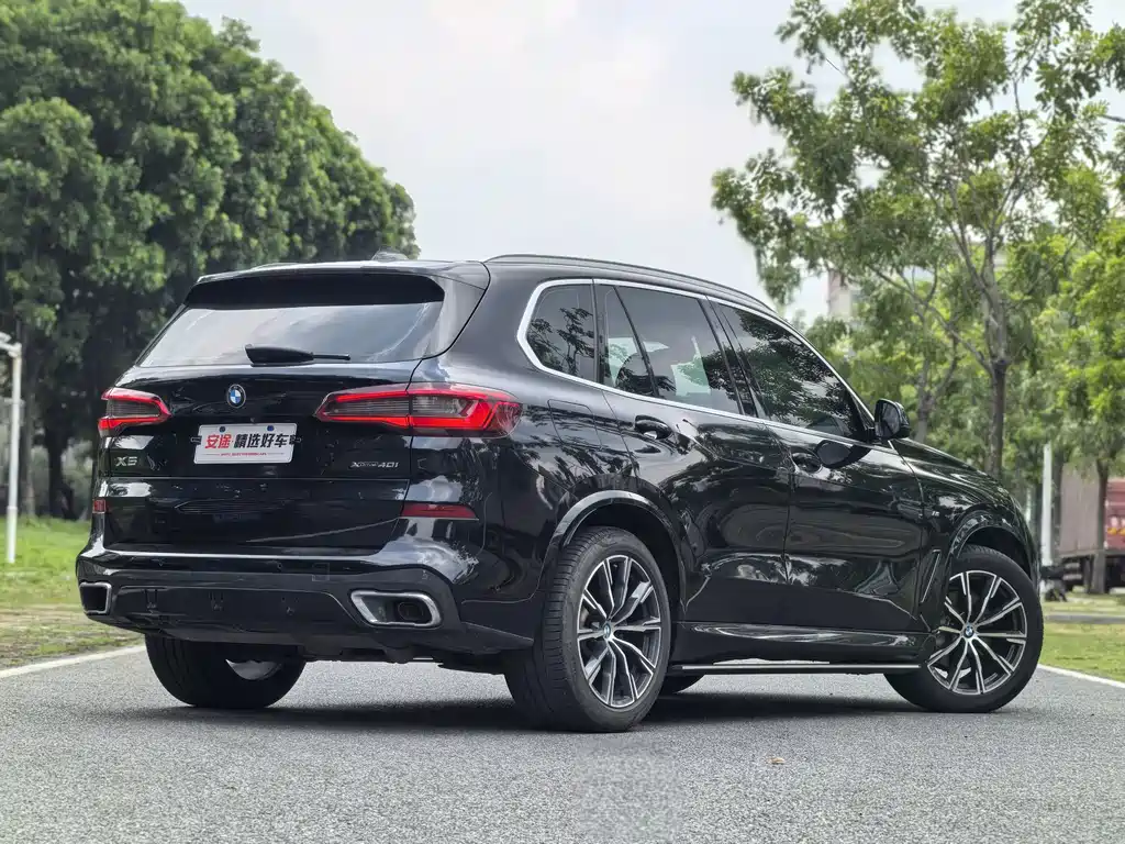 BMW X5 (Import) — фото 3