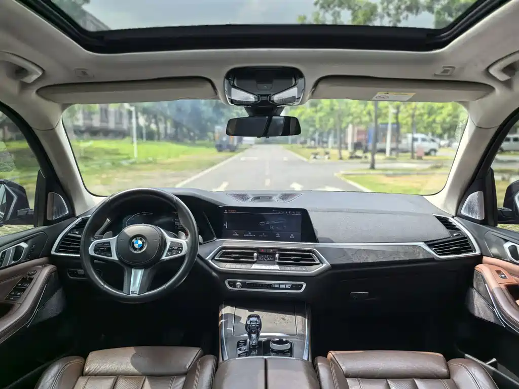 BMW X5 (Import) — фото 9