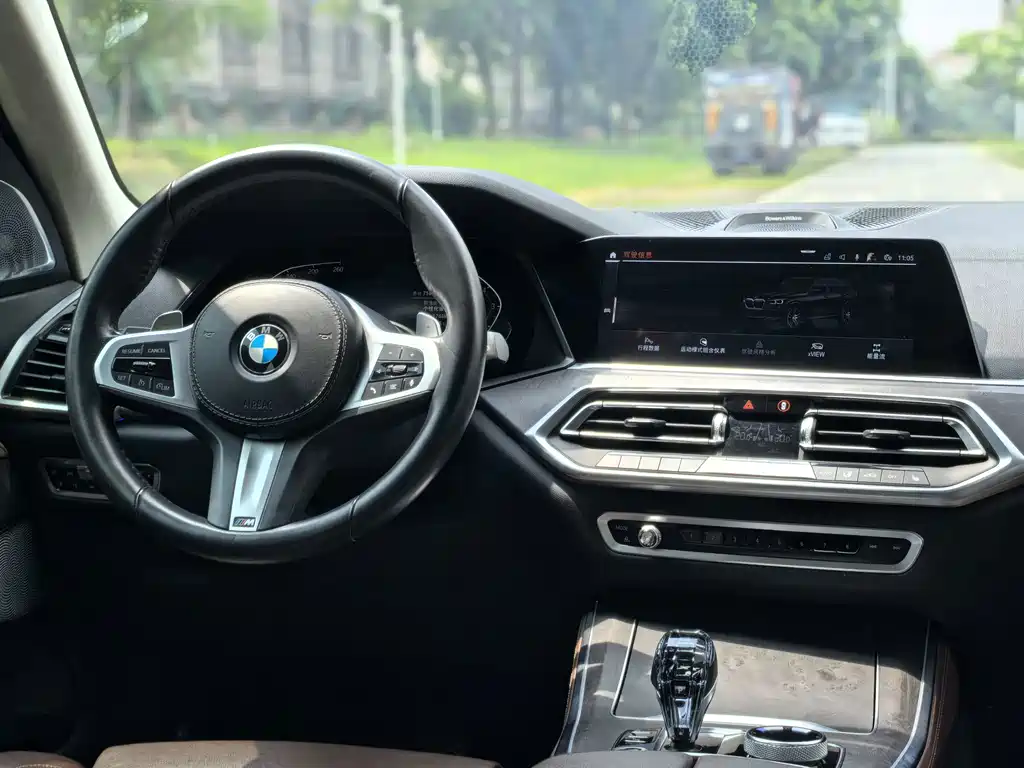 BMW X5 (Import) — фото 10