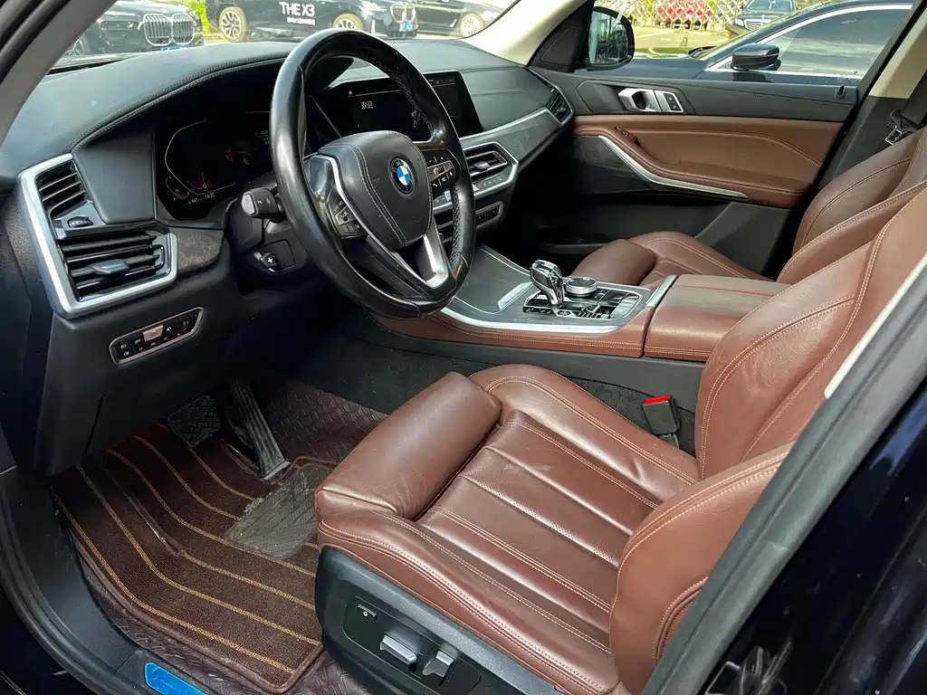 BMW X5 (Import) — фото 8