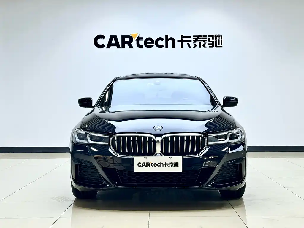BMW 5 Series — фото 2