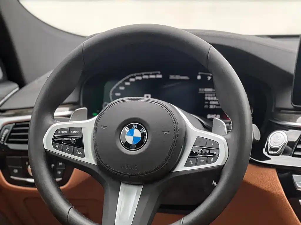 BMW 6 Series GT — фото 9
