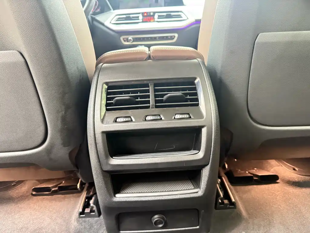 BMW X5 (Import) — фото 17