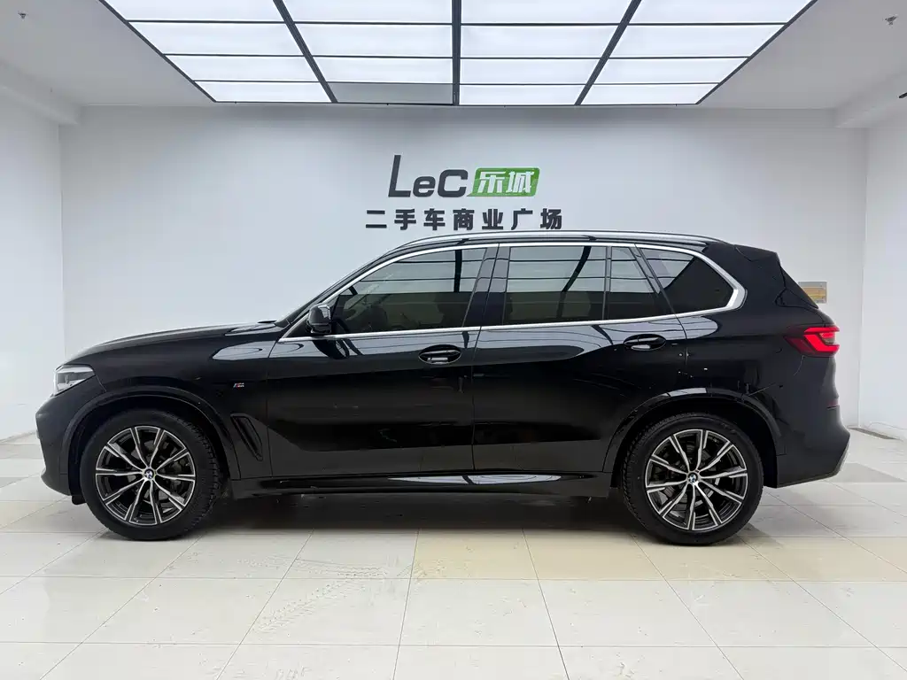 BMW X5 (Import) — фото 3