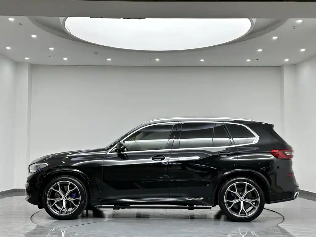 BMW X5 (Import) — фото 4