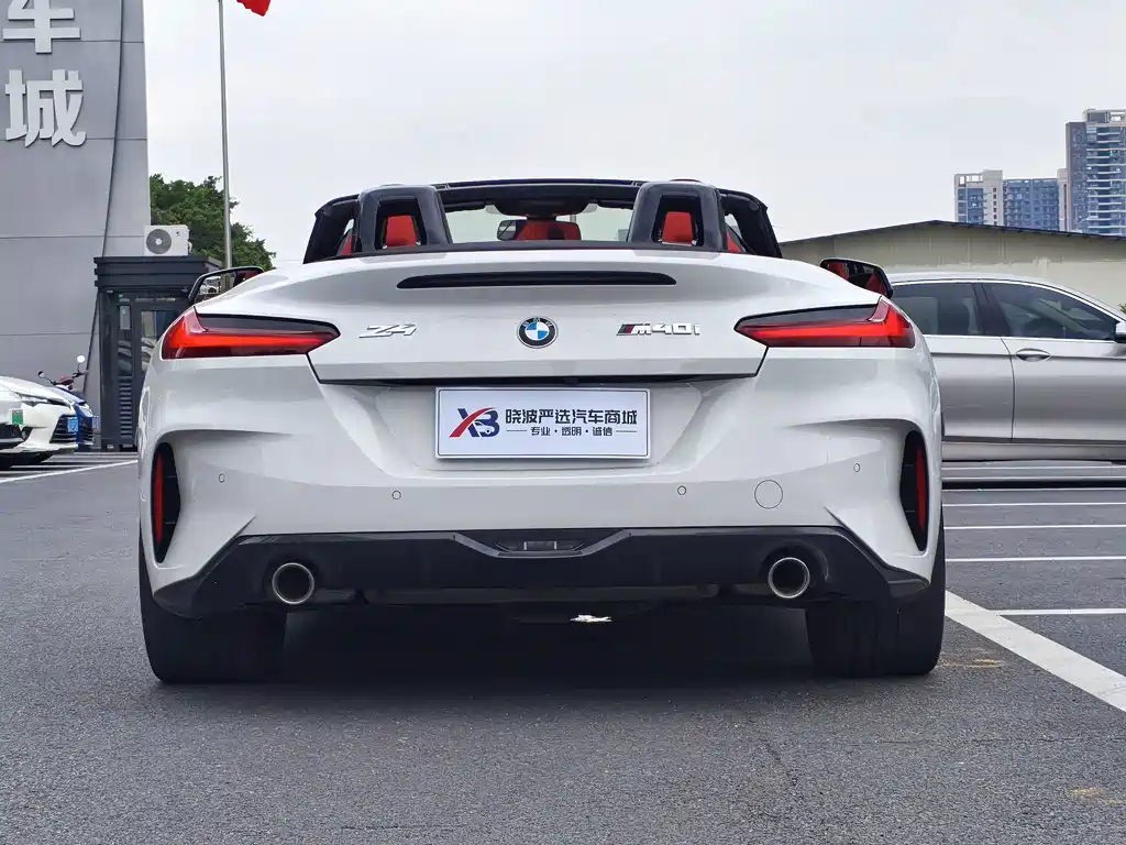 BMW Z4 — фото 9